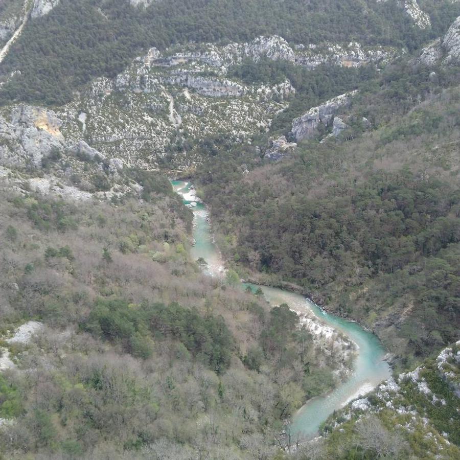 Entre Uzes Et Le Pont Du Gard Le Cocon De Sophia A Deux Pas Des Gorges Du Gardon Apartment Collias Bagian luar foto
